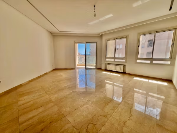 For rent S3 in the heart of the Gardens of Carthage 2600 DT