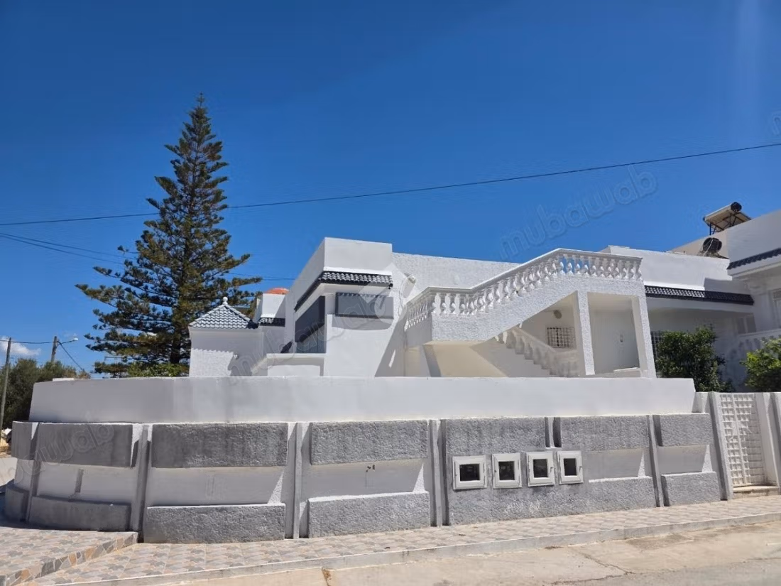 Villa indipendente in vendita
