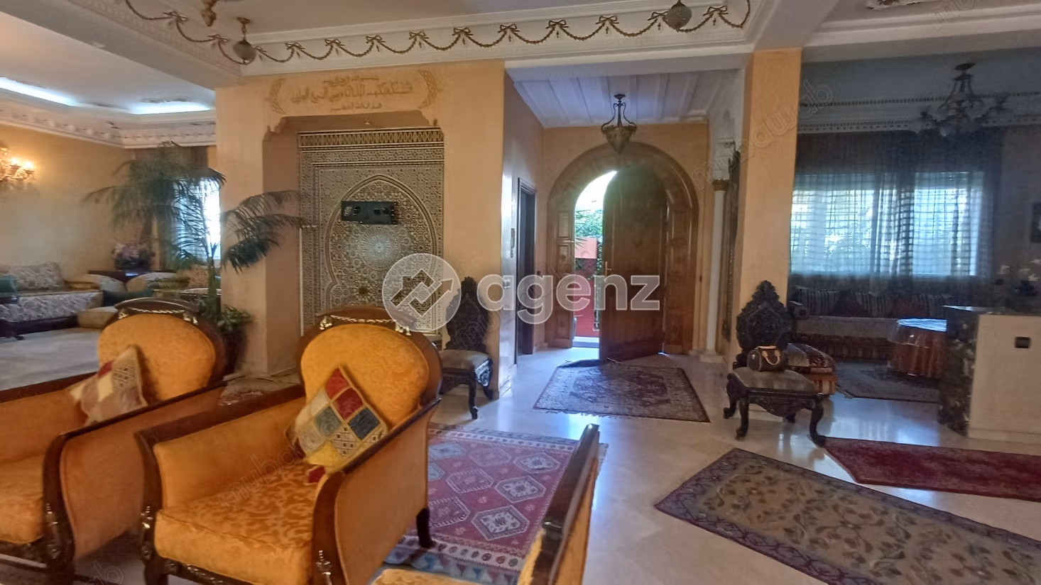Villa à vendre 367 m², 6 chambres Sidi Maarouf Casablanca