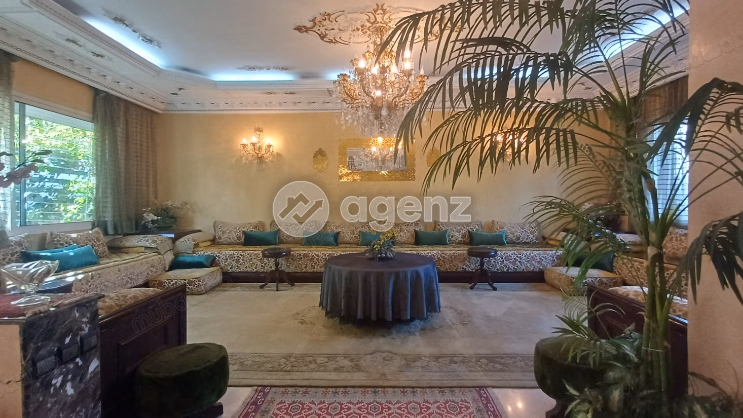 Villa à vendre 367 m², 6 chambres Sidi Maarouf Casablanca