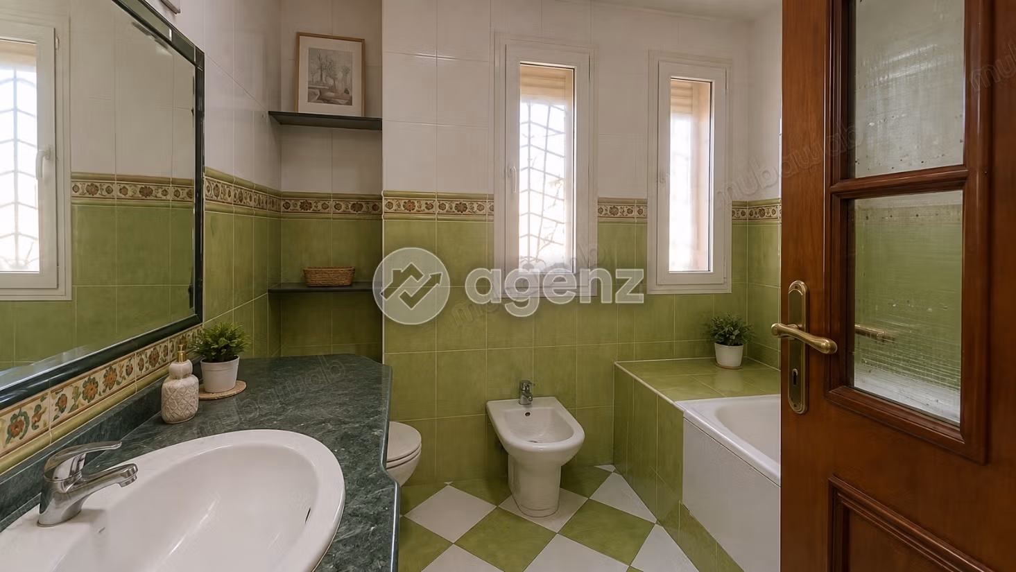 Villa à vendre 367 m², 6 chambres Sidi Maarouf Casablanca
