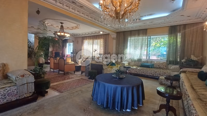 Villa en venta de 367 m², 6 habitaciones Sidi Maarouf Casablanca