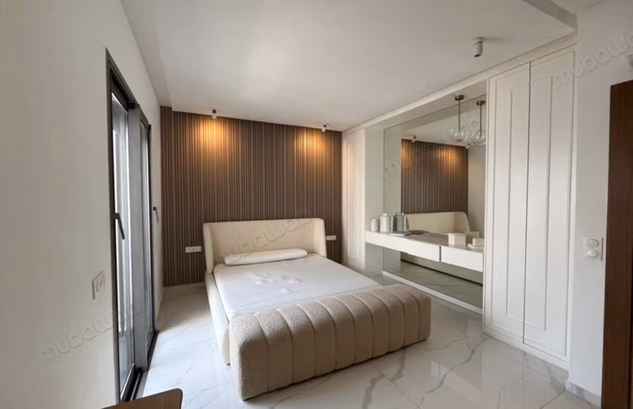 Villa a louer a tanger 
surface 500m² 
situation golf