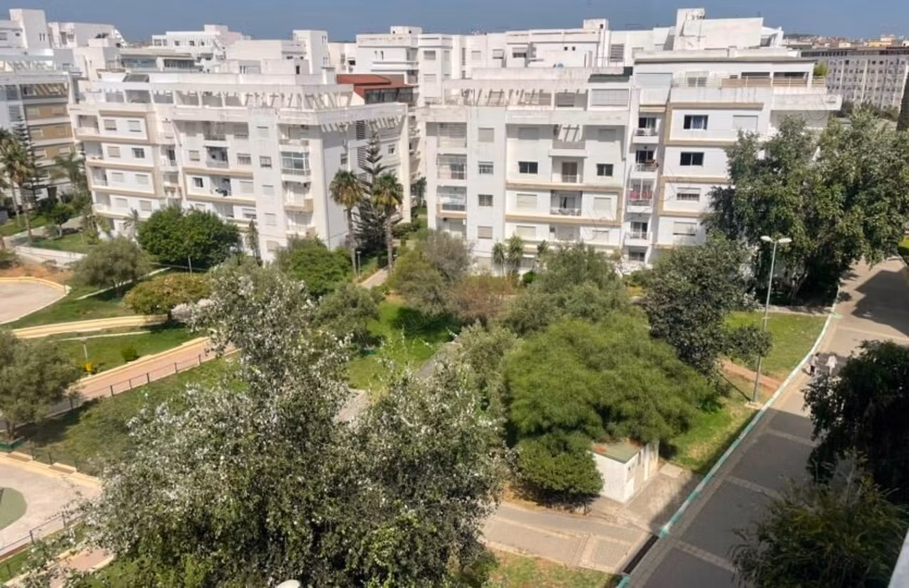 Appartement familial a louer avec terrasse 
situation residence lotinord/ reference: ltaam35826