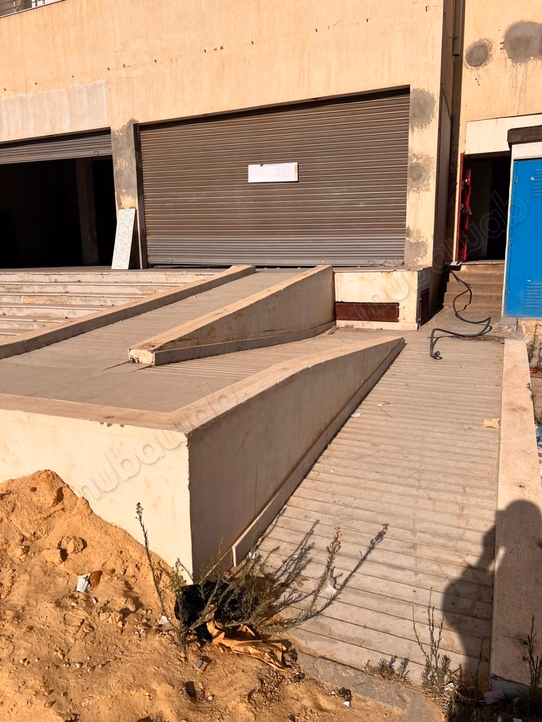 Commercial space 1400 m² Mnihla Bizerte Road
