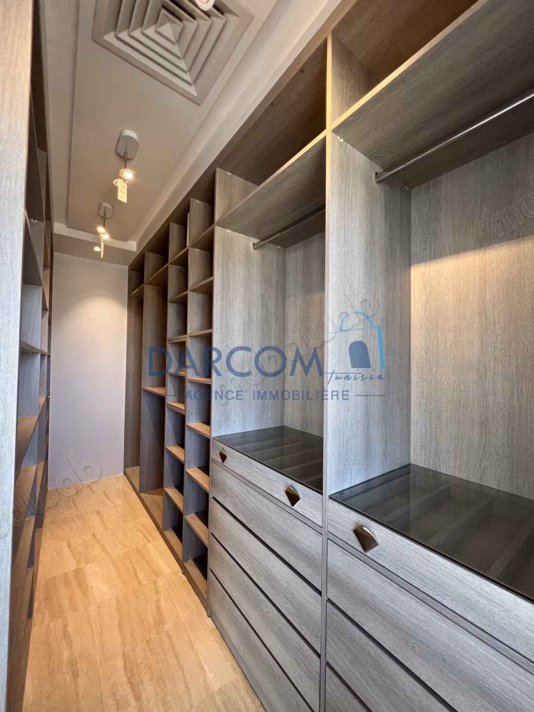 Luxurious villa floor with sea view in Gammarth Sup