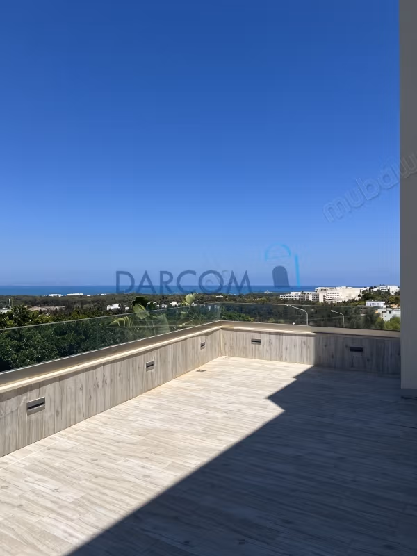 Luxurious villa floor with sea view in Gammarth Sup