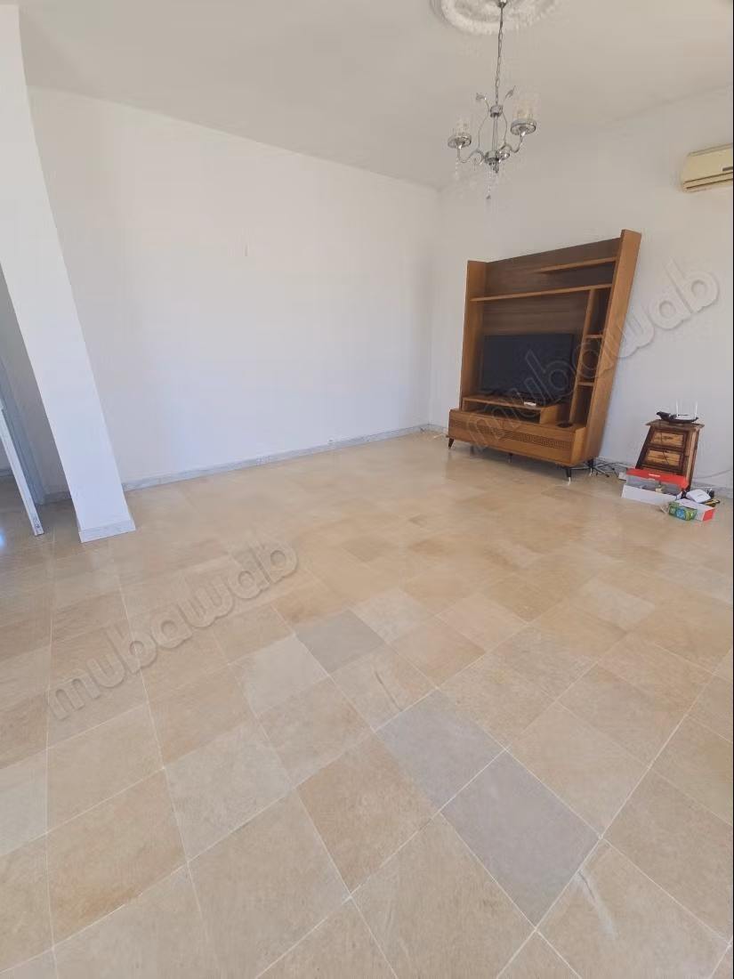 Appartamento in affitto a La Marsa Ville. Superficie di 160 m². Vista mare, riscaldamento centralizzato