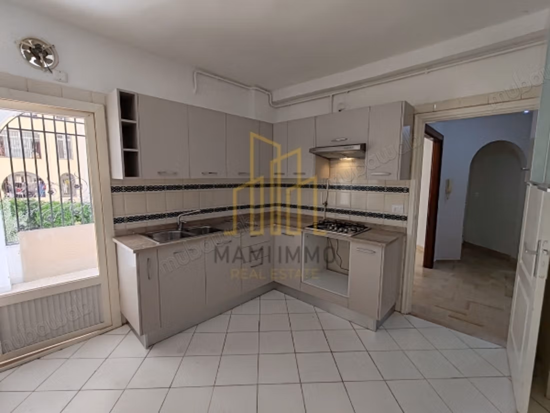 In affitto un appartamento S3 L'aouina Città Wahat