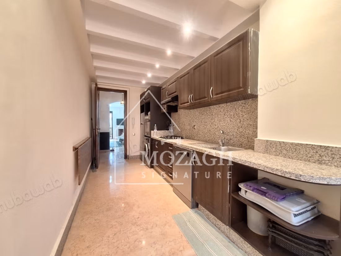Magnificent 2-bedroom apartment in residence
