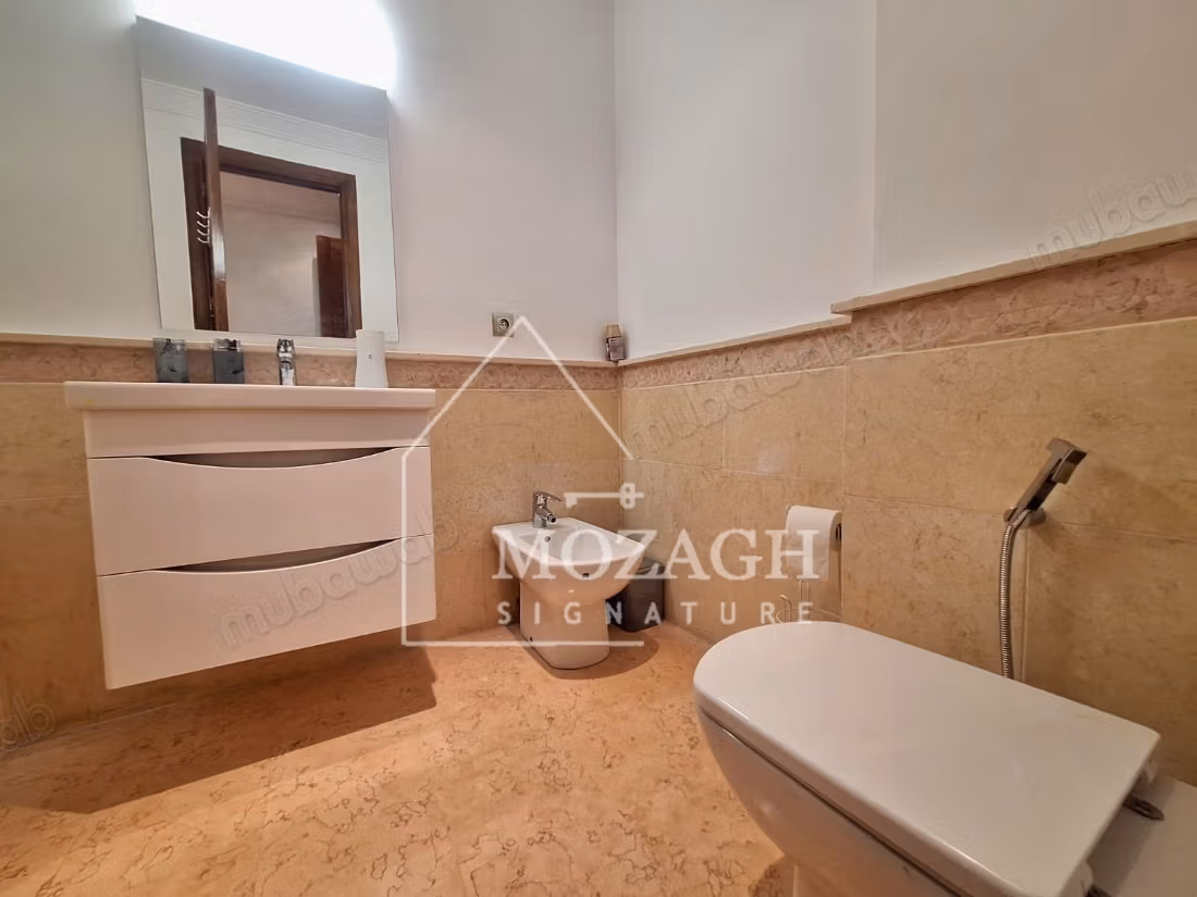 Magnificent 2-bedroom apartment in residence