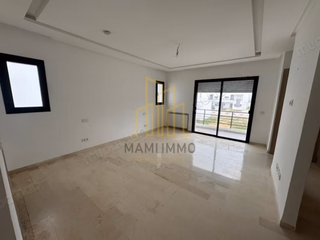 A louer une villa indépendante avec piscine Raoued