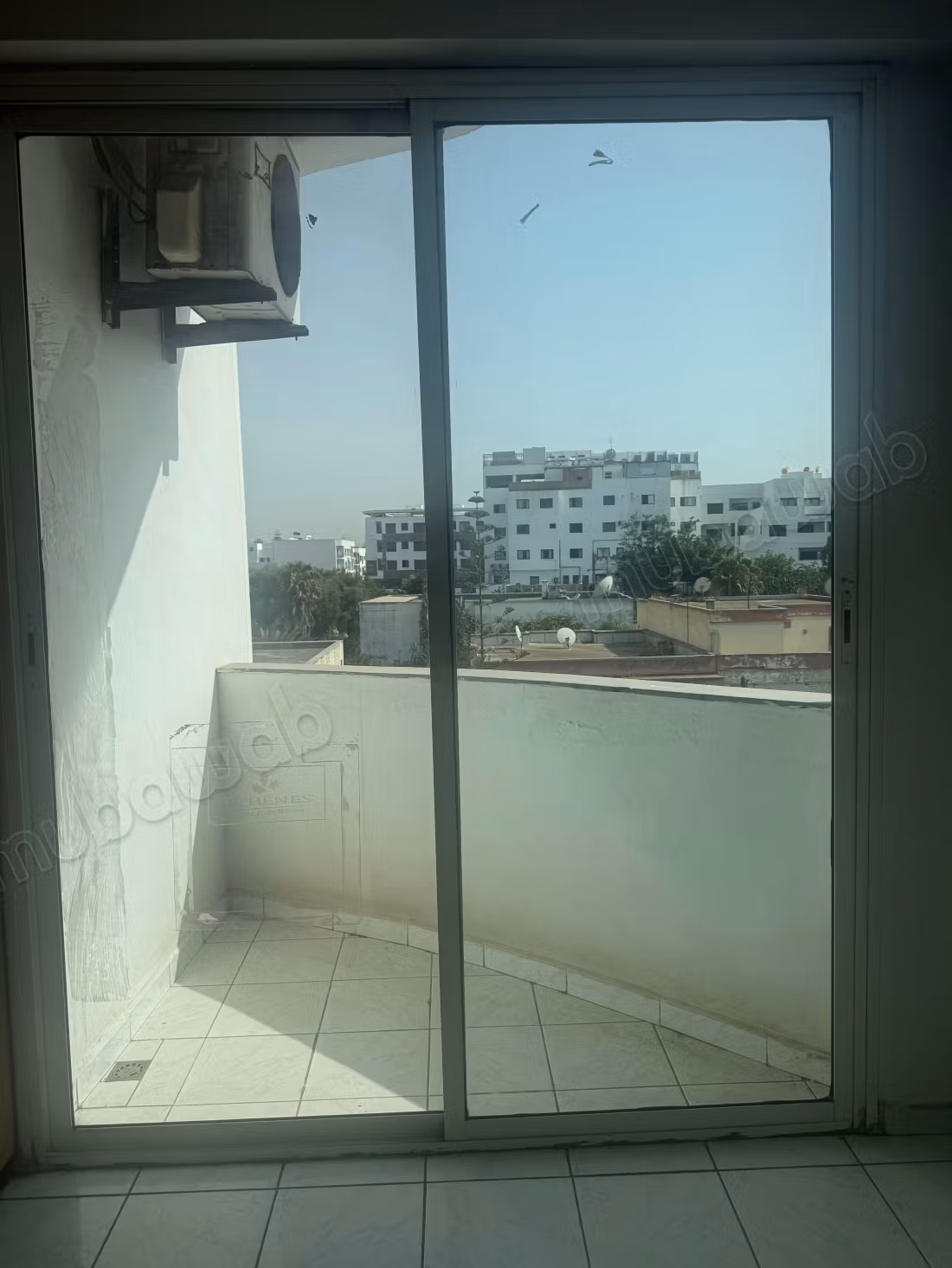 Vend bureaux à Sidi Moumen. Surface totale 90 m² prix 13000 le m2