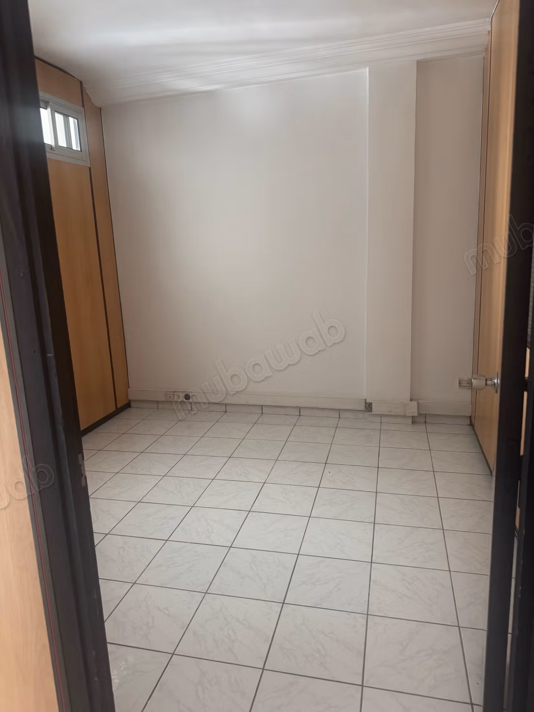 Vend bureaux à Sidi Moumen. Surface totale 90 m² prix 13000 le m2