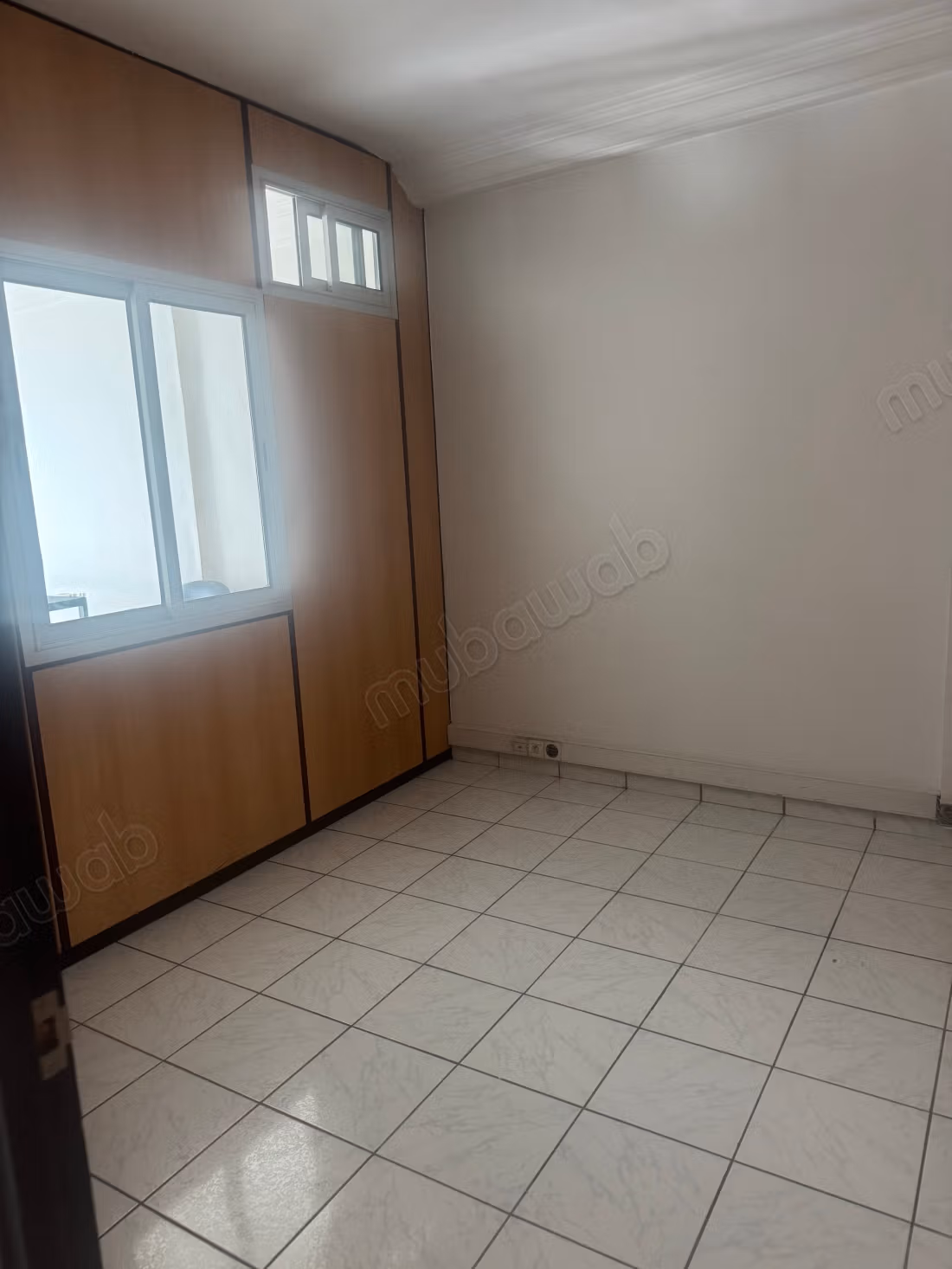 Vend bureaux à Sidi Moumen. Surface totale 90 m² prix 13000 le m2