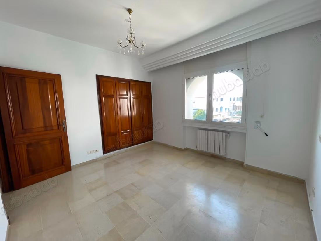 For rent apartment S3 empty Marsa Beach