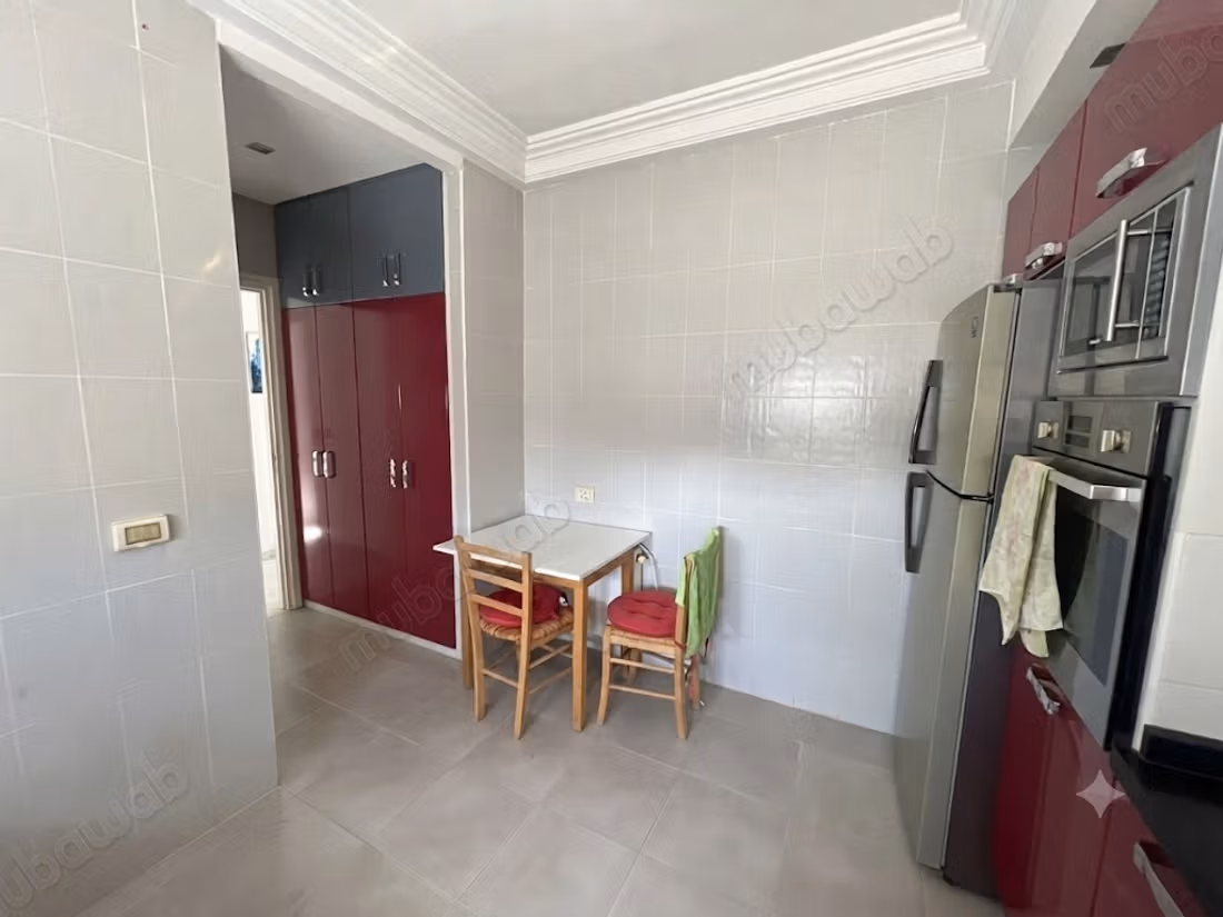 For rent: empty villa floor in S4 Marsa Cube