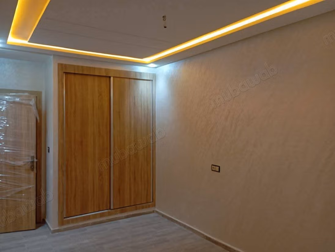 Apartment for sale in Hamria. 8 comfortable rooms. Security door, safety