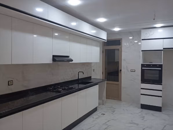 Apartment for sale in Hamria. 8 comfortable rooms. Security door, safety
