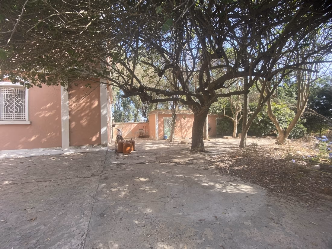 Granja registrada en venta en Bouskoura, Casablanca 2.98 hectáreas