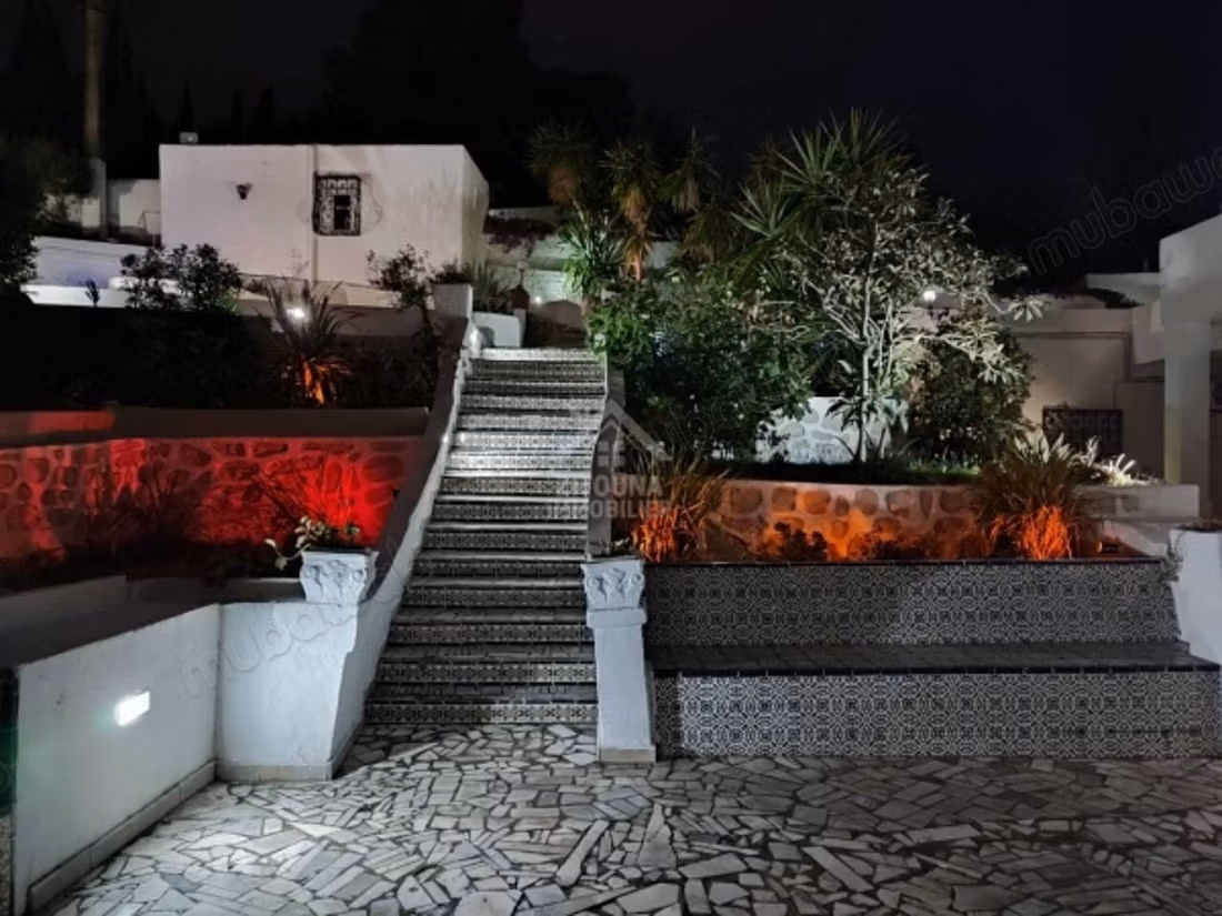 For rent a furnished villa in Gammarth