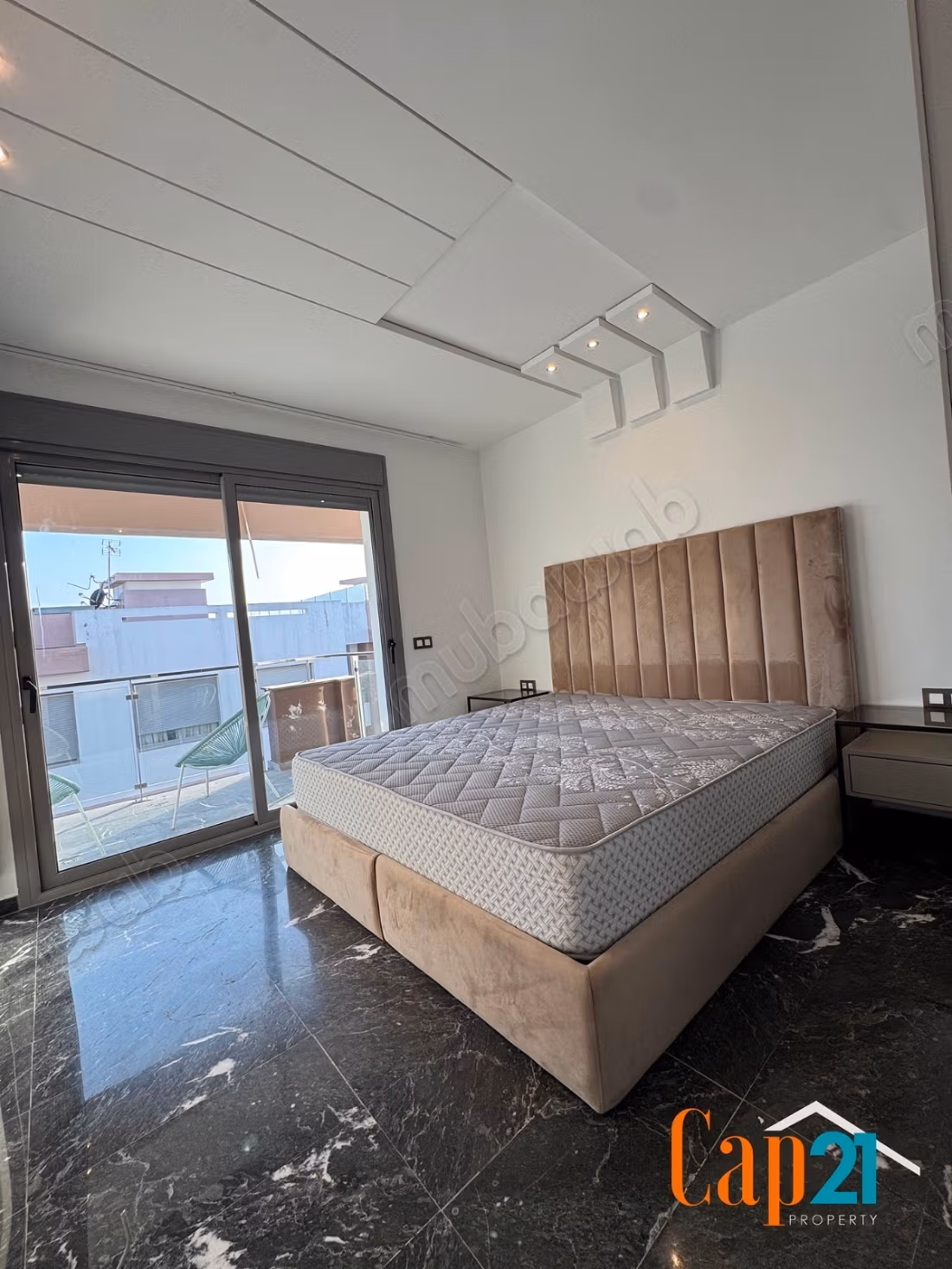 Furnished apartment with garden and pool for rent