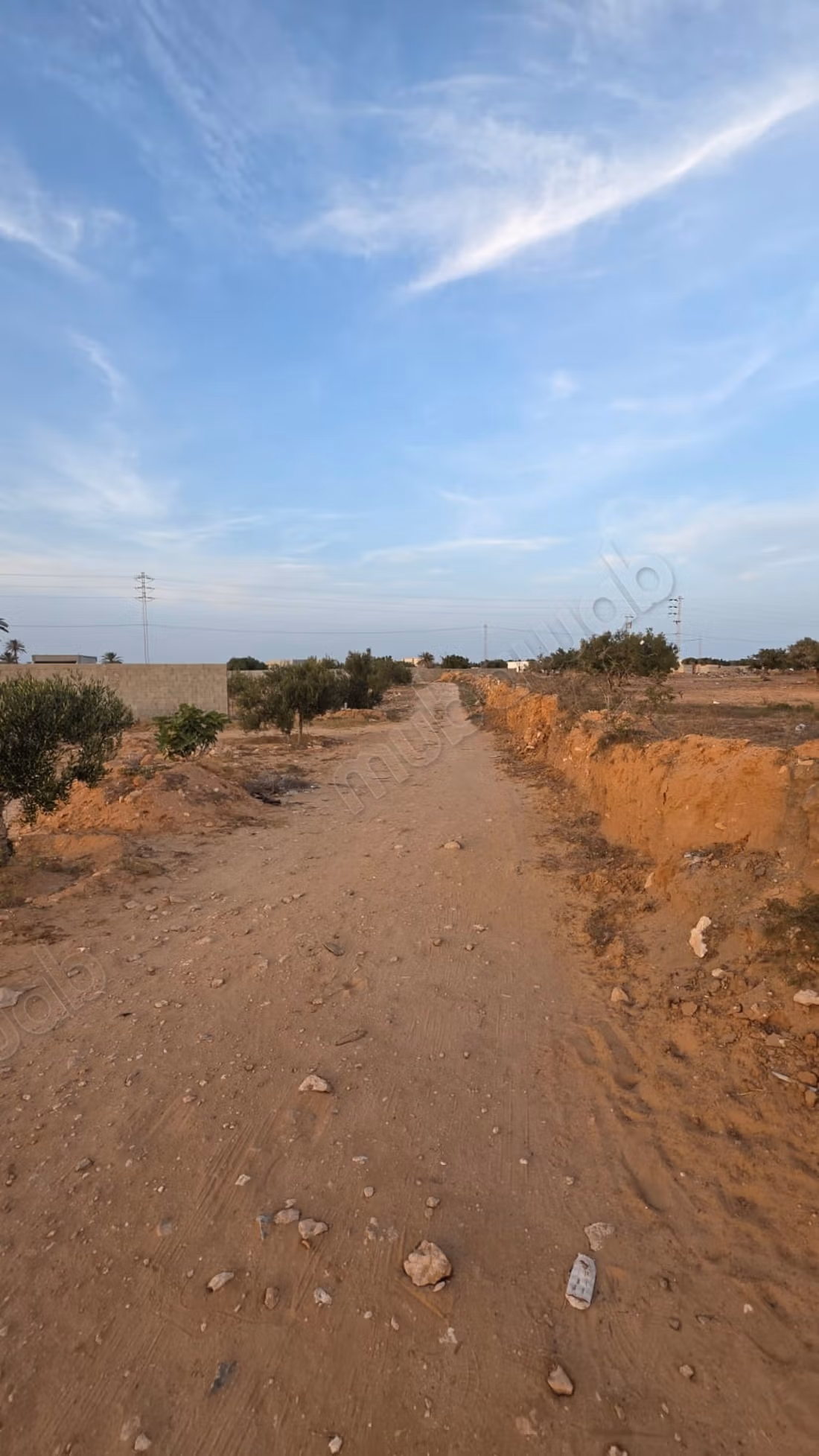 Achat de terrain à Aghir. Surface totale 1799 m²