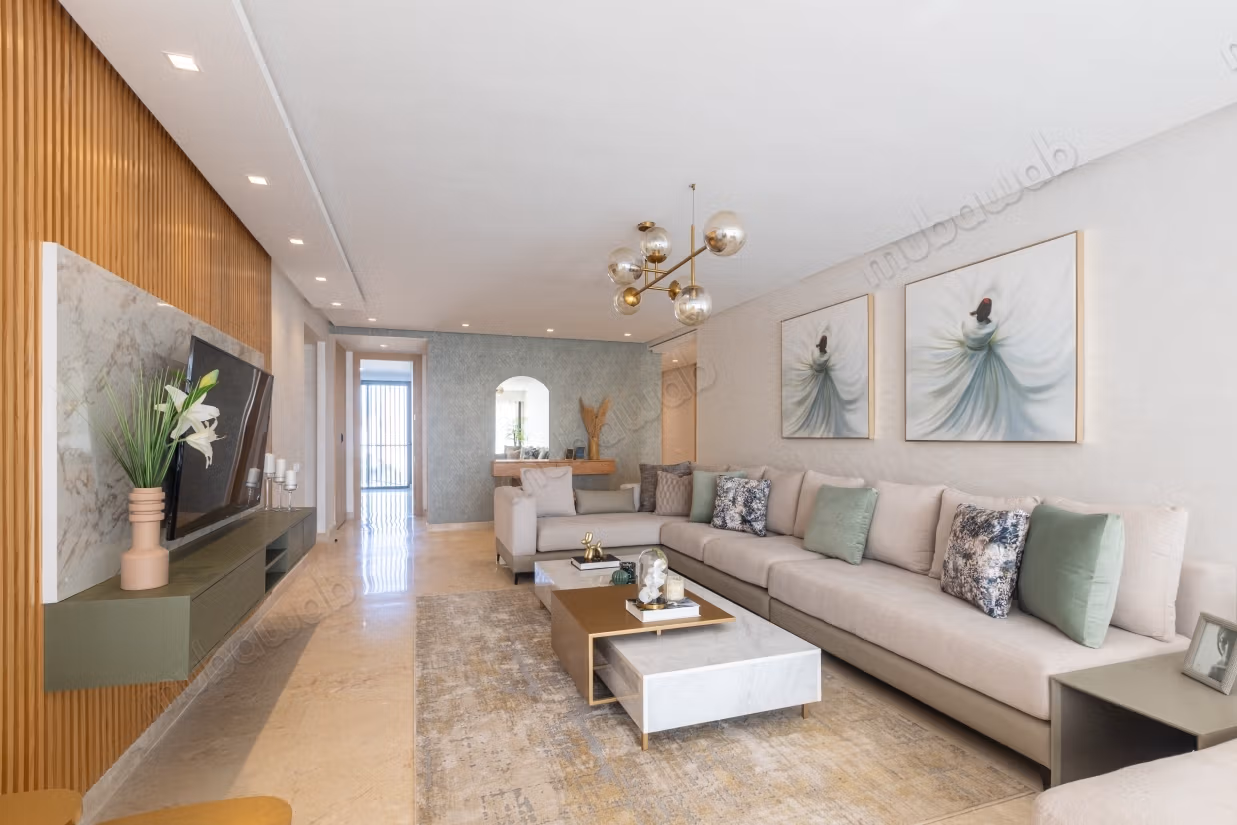Très beau F4 à vendre à Californie. Surface totale 171 m²