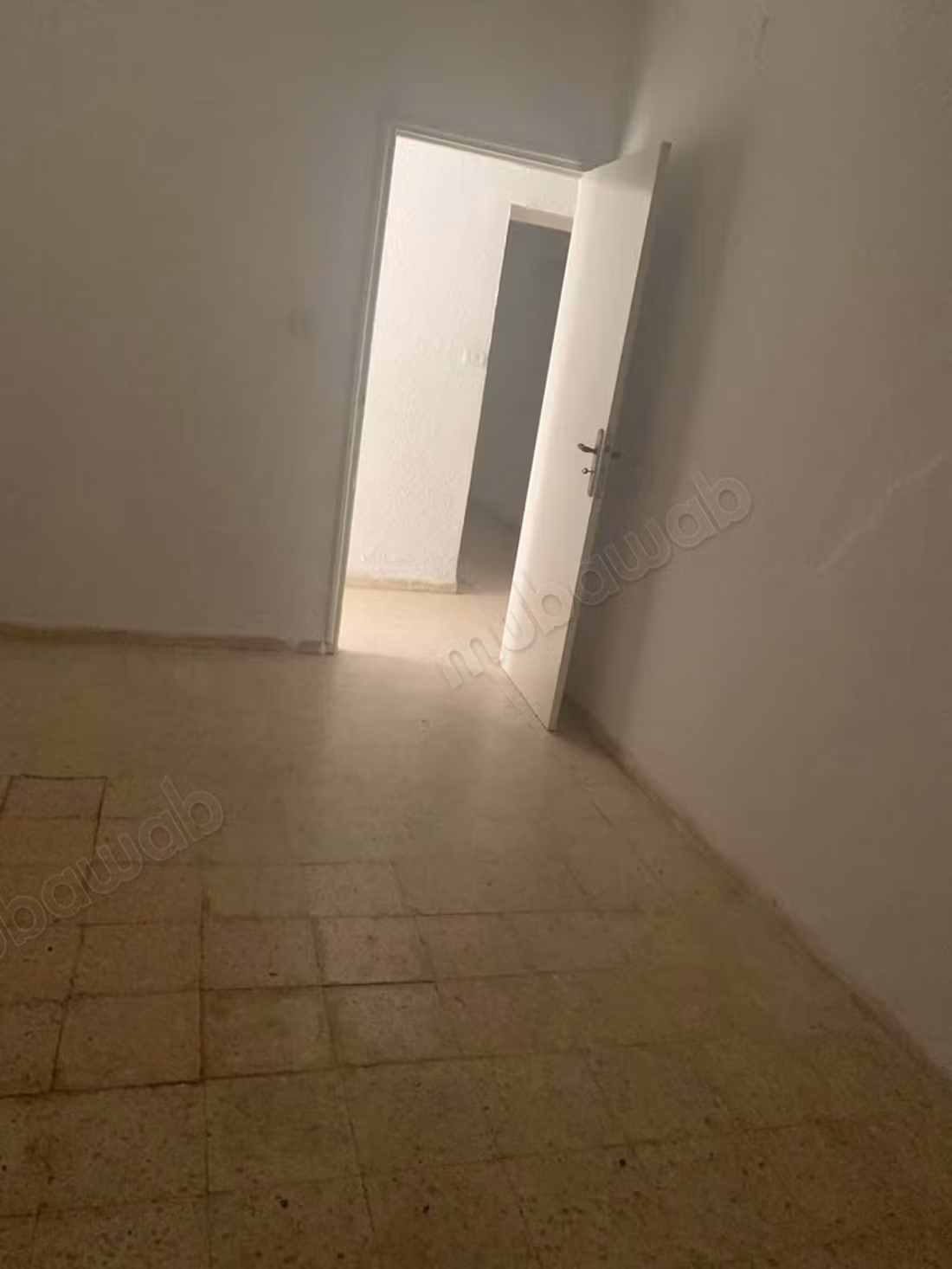 Immeuble à vendre au kram Ouest