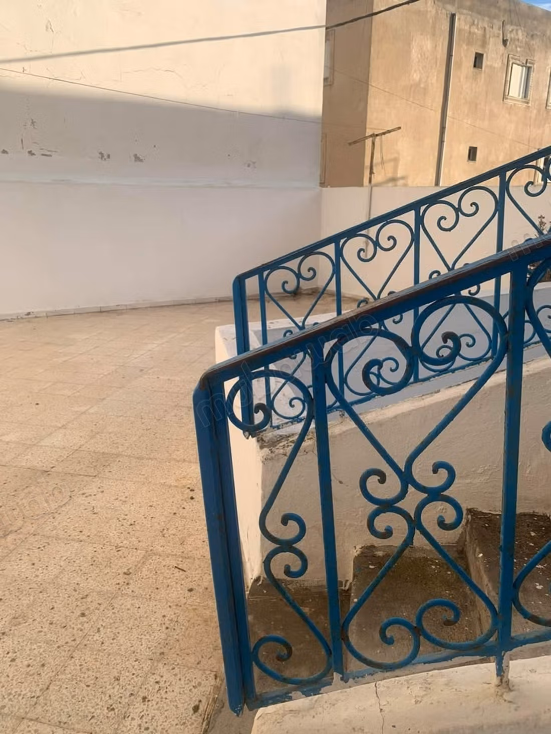 Immeuble à vendre au kram Ouest
