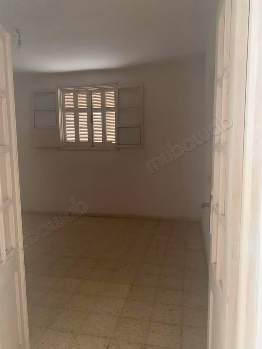 Immeuble à vendre au kram Ouest