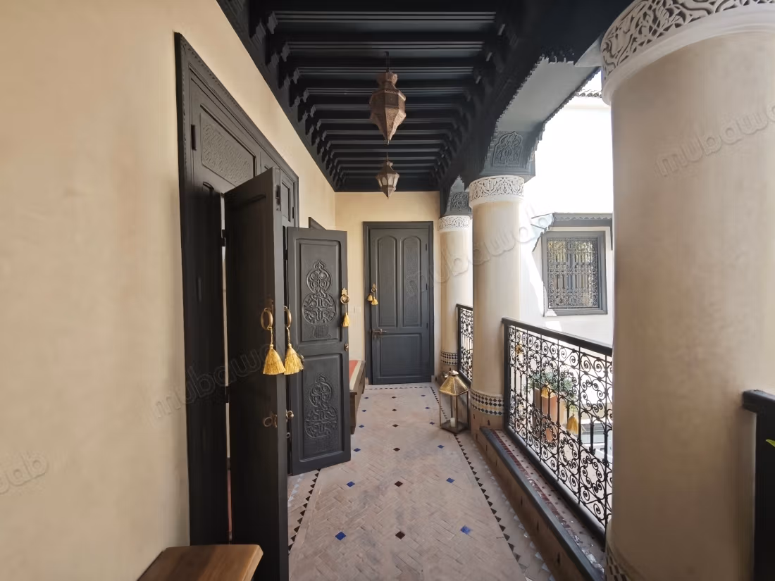 Charmant Riad authentique 114 m2/sol 
Est medina
