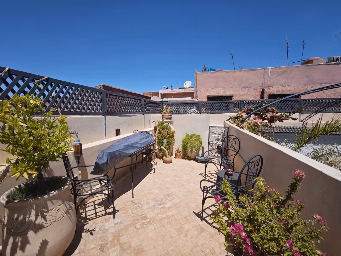 Charmant Riad authentique 114 m2/sol 
Est medina