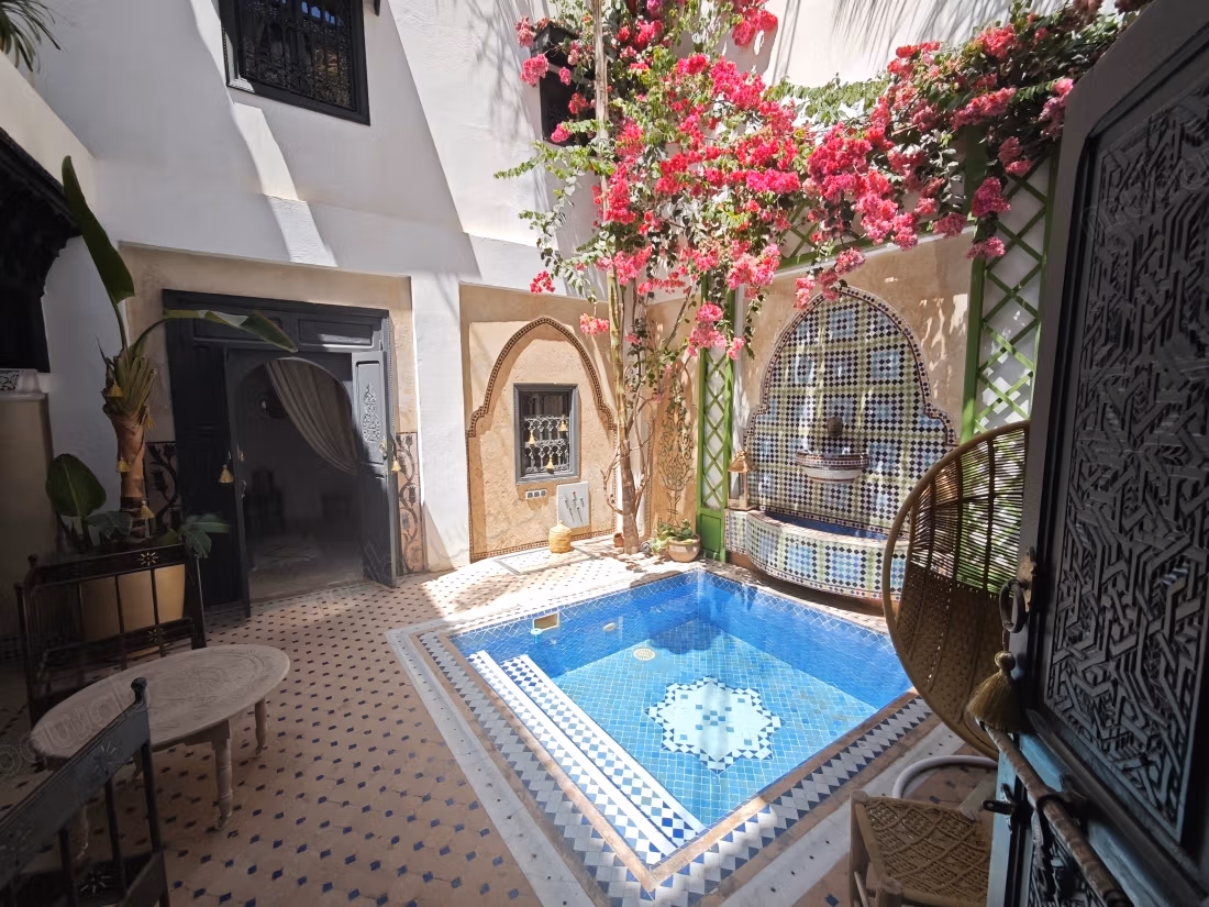 Charmant Riad authentique 114 m2/sol 
Est medina