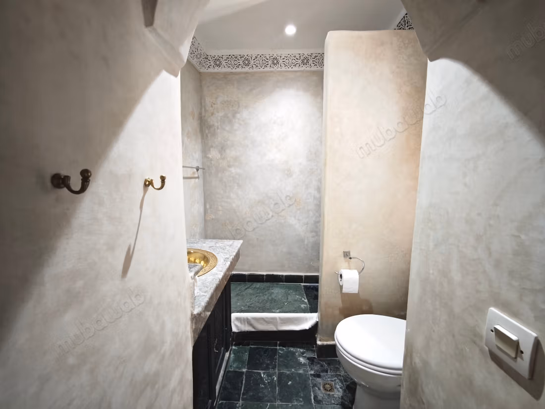Charmant Riad authentique 114 m2/sol 
Est medina