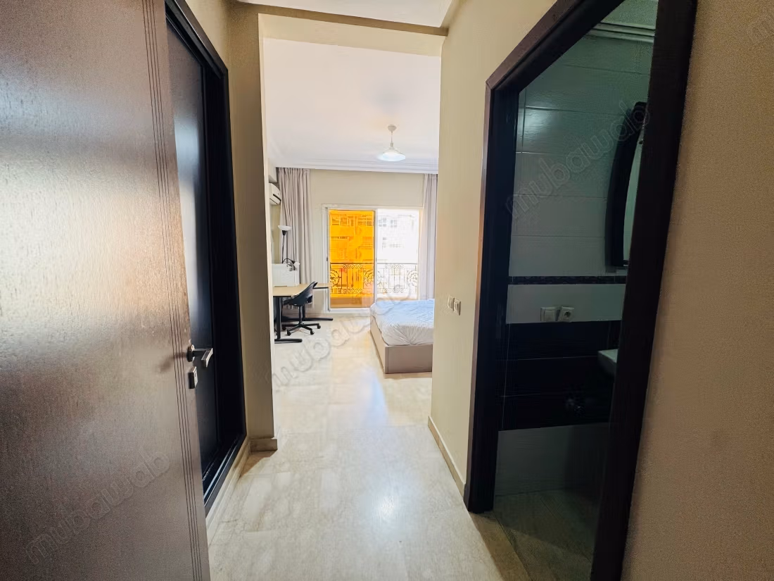 Empty apartment 131 m² for rent - Driss 1st