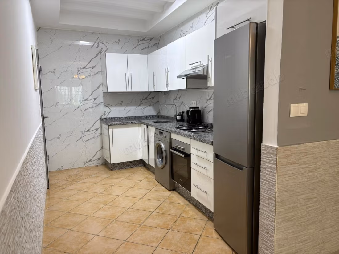 Apartamento superbio en venta en M'Diq. Superficie total 90 m². Amueblado