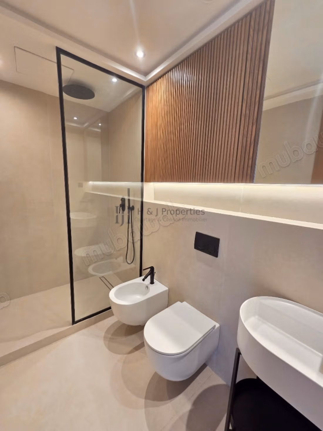 Apppartement vide de 135m² – 3 chambres