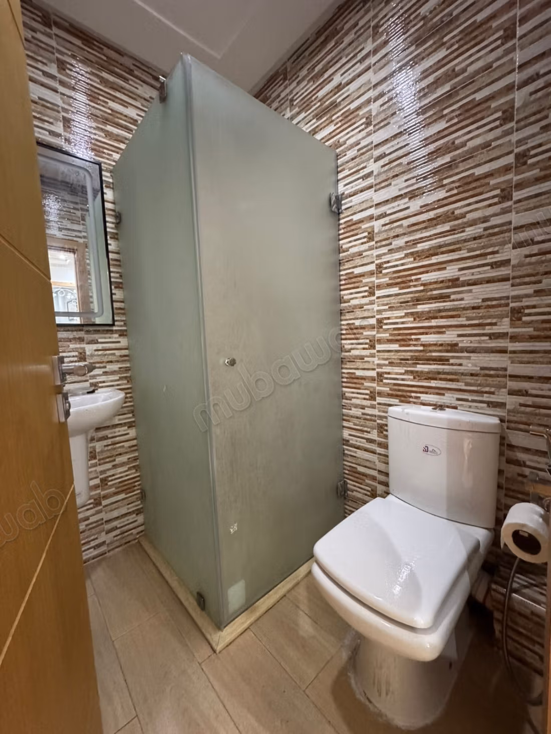 Appartement fabuleux à vendre. 1 salon. Résidence avec concierge, climatisation générale