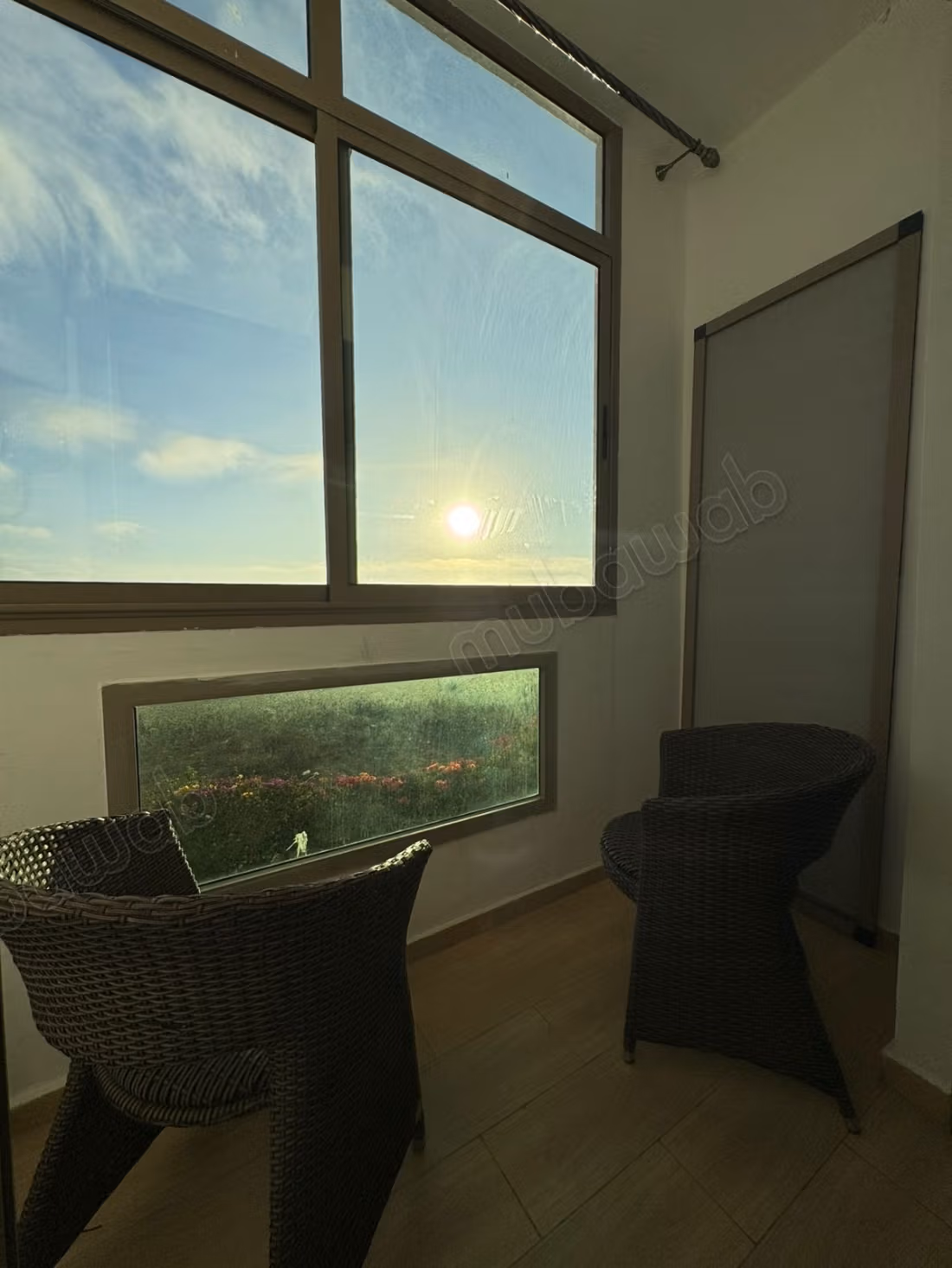 Appartement fabuleux à vendre. 1 salon. Résidence avec concierge, climatisation générale