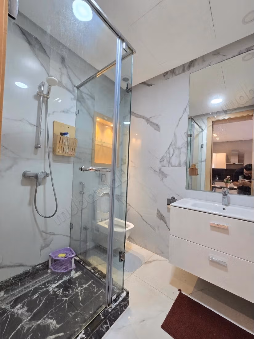 Magnifique grand studio a louer quartier palmier
