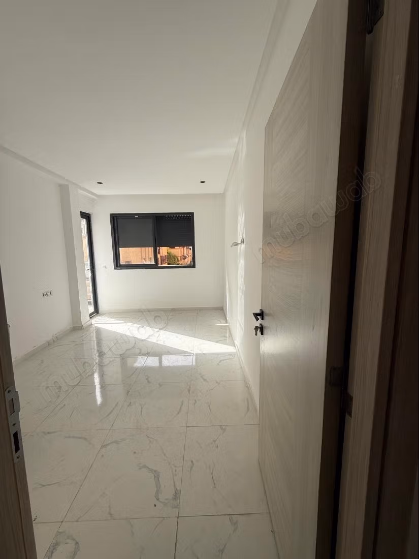 Apartment on the subsidized Busway road