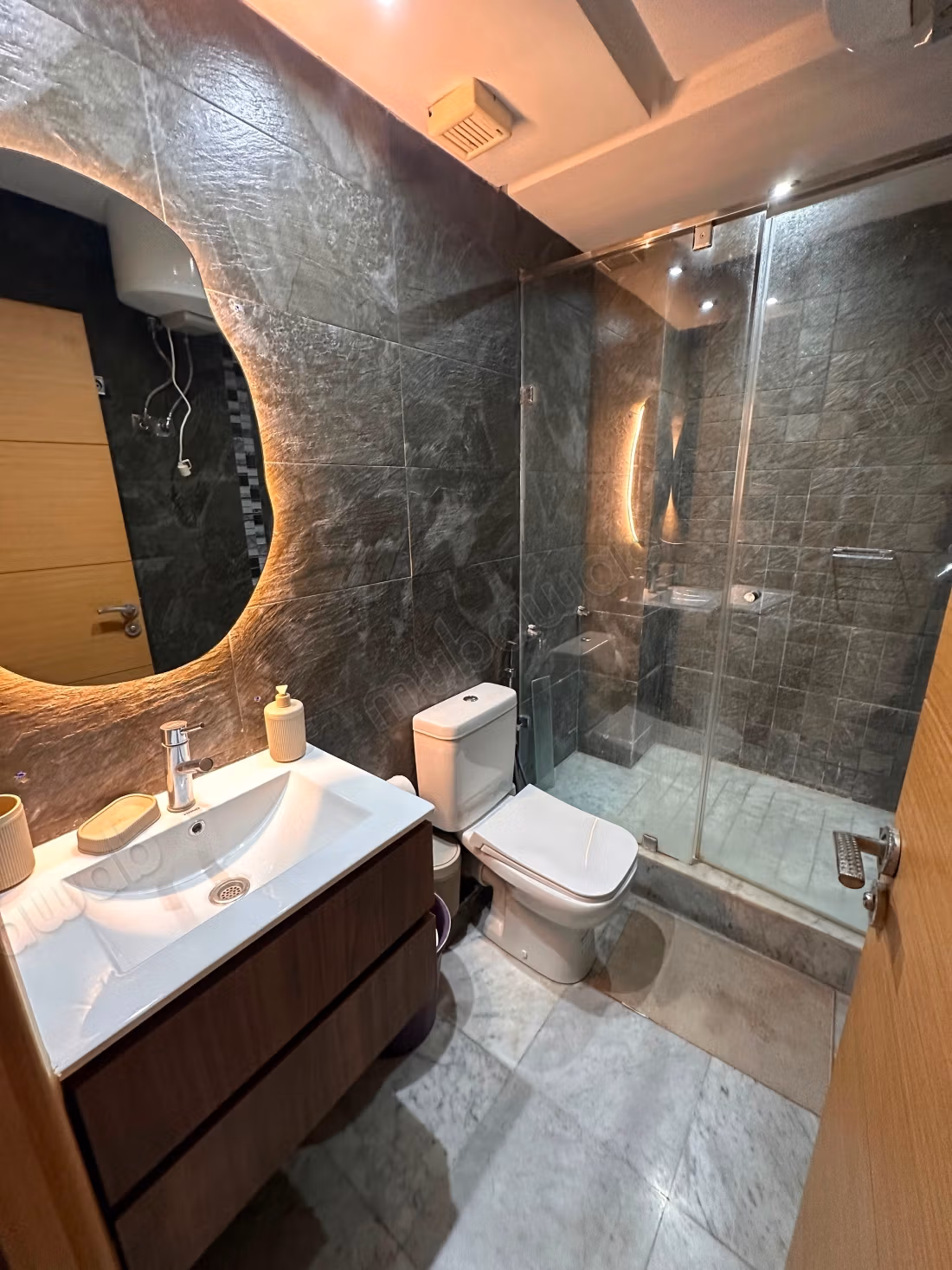 Studio arredato di lusso a Gauthier Maarif Roudani