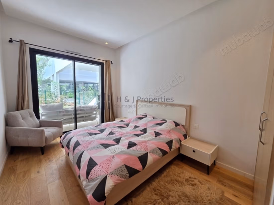 T2 meublé 105m² 1 chambre jardin et terrasse