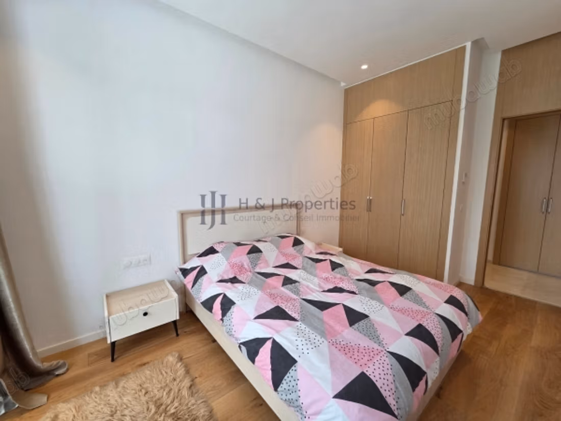 T2 meublé 105m² 1 chambre jardin et terrasse