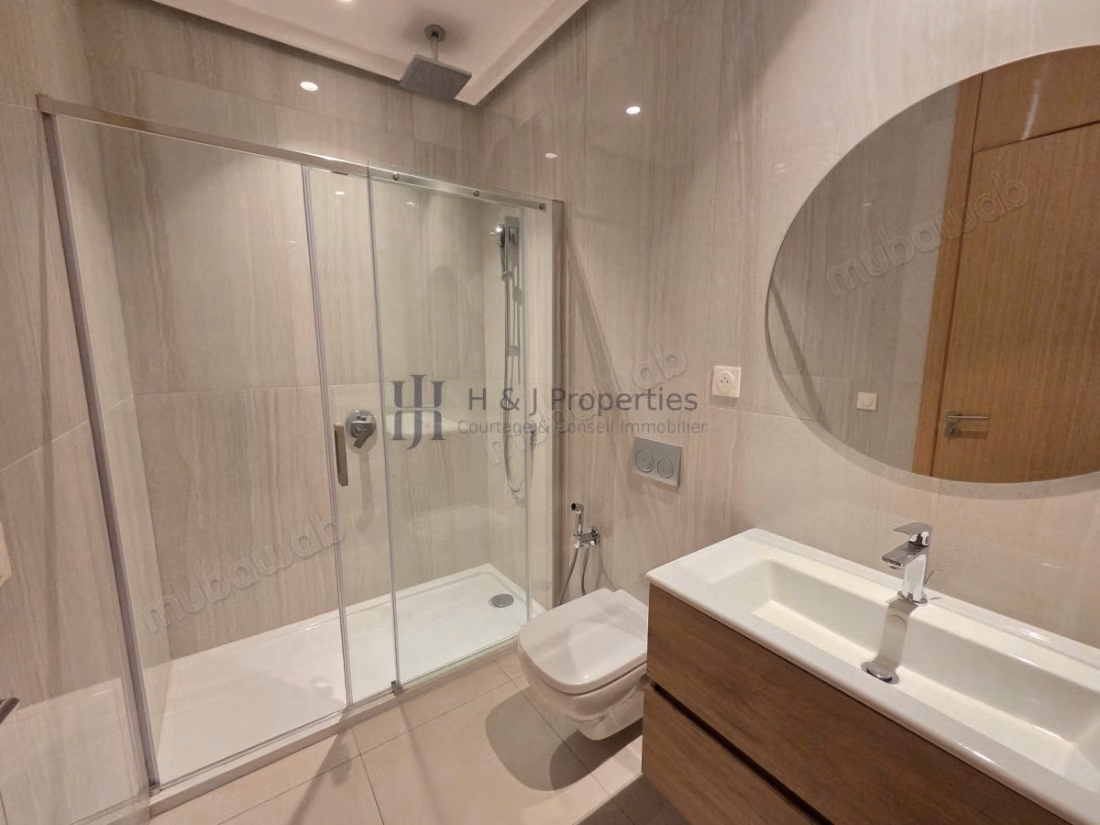 T2 meublé 105m² 1 chambre jardin et terrasse