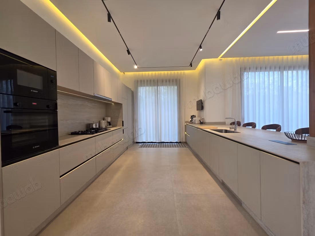 Furnished equipped villa