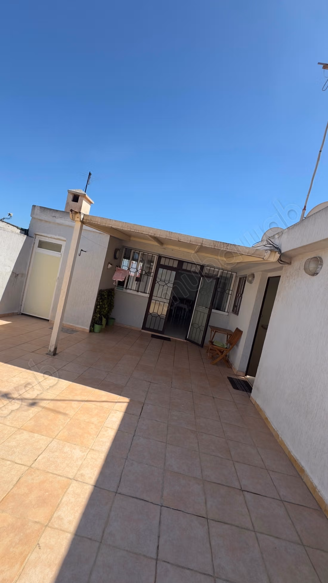 Maison à vendre à Sidi Maârouf. Grande surface de 120 m²