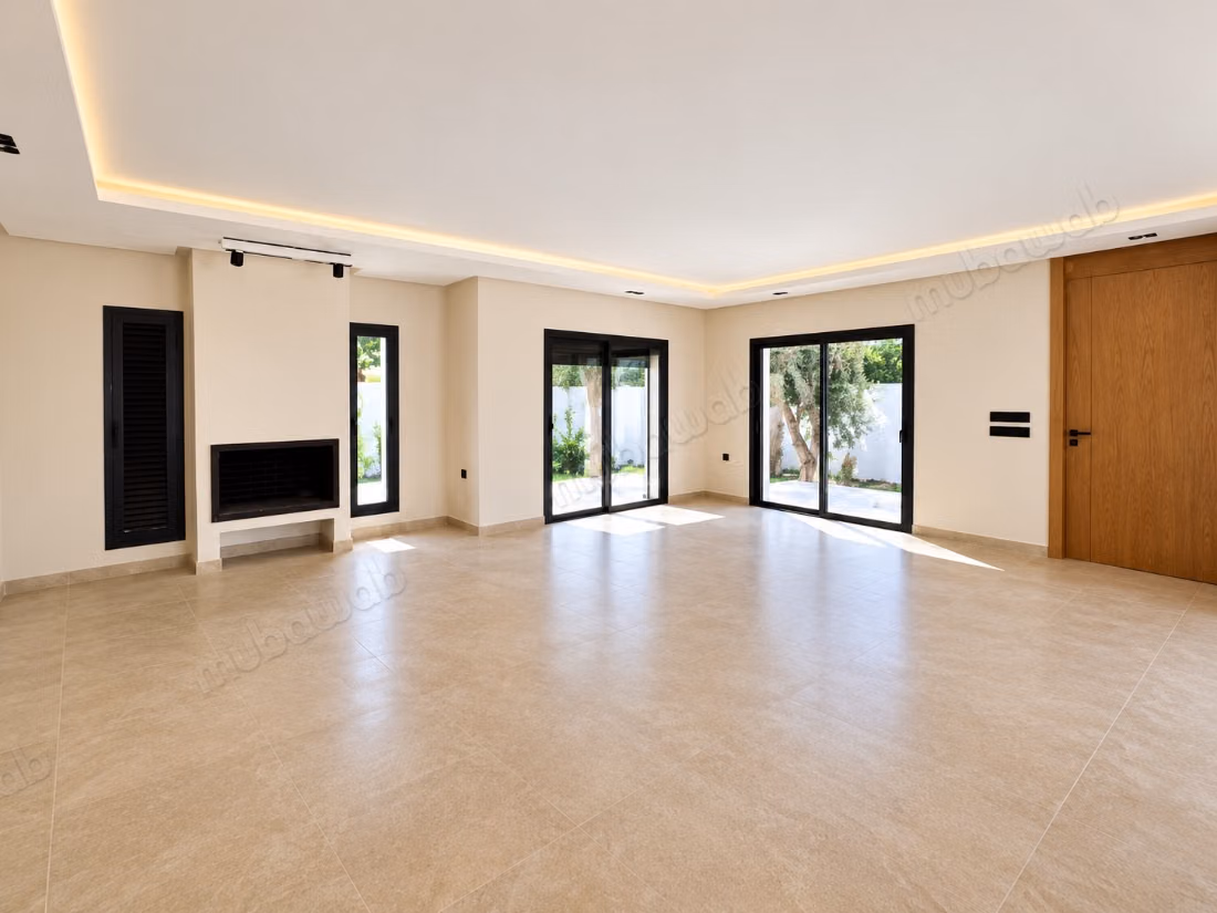 Villa renovada en alquiler – Hay Riad, Rabat