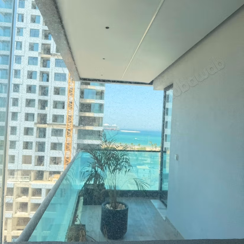 Exceptional apartment with panoramic sea view